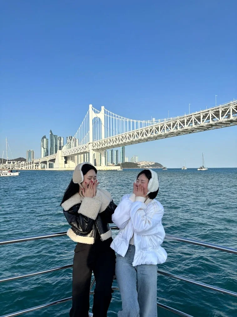 부산요트투어 광안리 해변출발 해운대 더베이101 야경 폭죽 드론쇼 예약 소인 주간 위드요트 상세 이미지 8